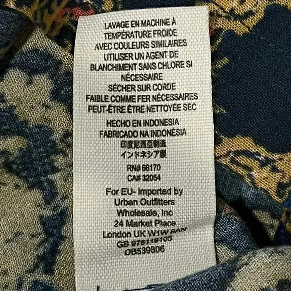 Free People Women's Magic Mystery Tunic Top Bell Sleeve Blouse Petite Small - Picture 8 of 8